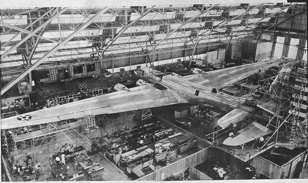 WW2 B-19 bomber being built in US Oct 40 Our beautiful Wall Art and ...