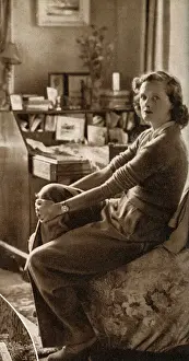 Daphne du Maurier at Menabilly, 1945 Print